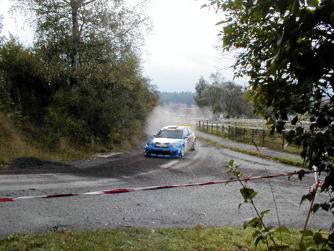 Zavi okno