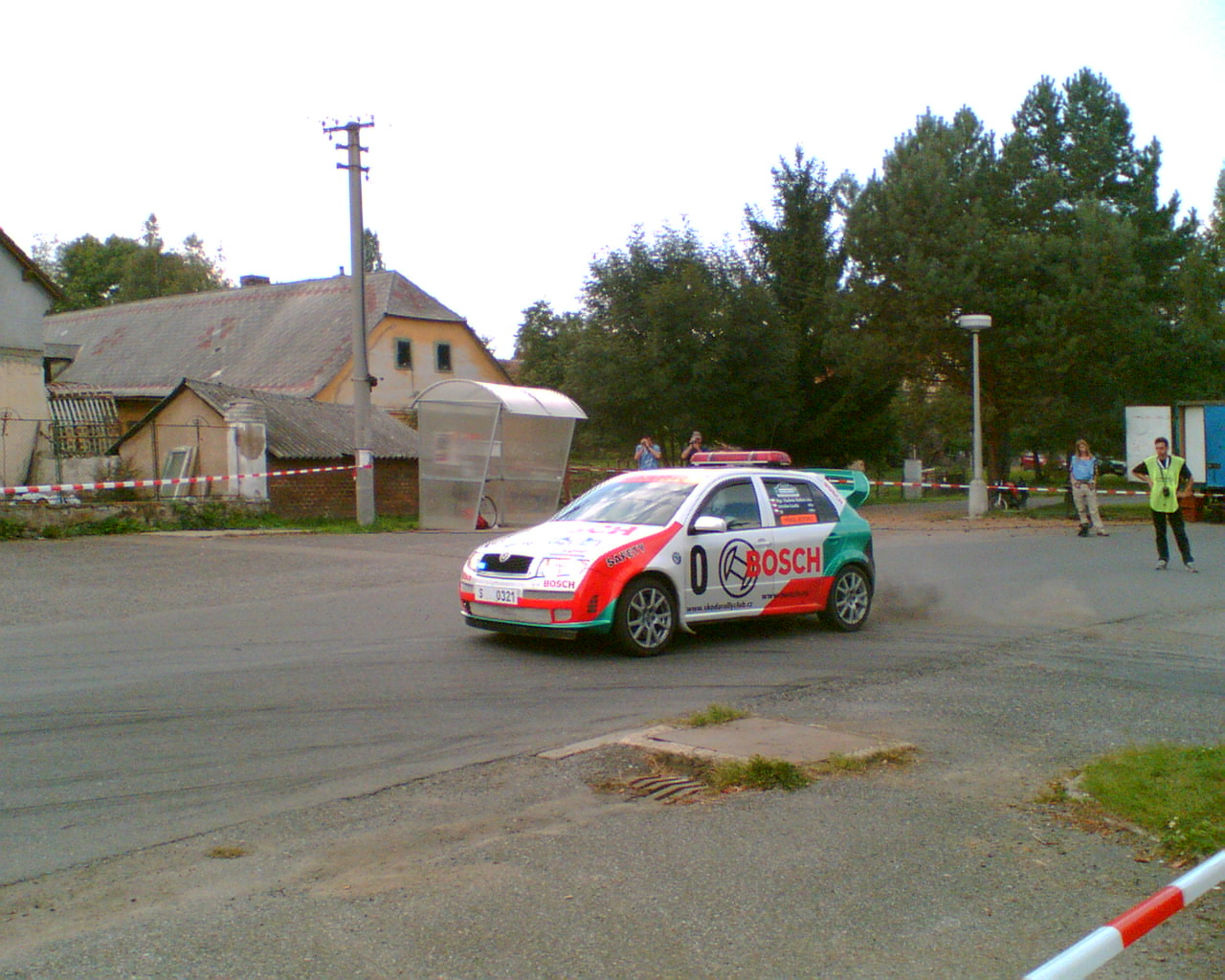 Zavi okno